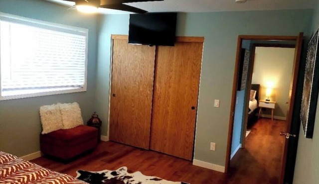 Newly Renovated Condo-Hood River