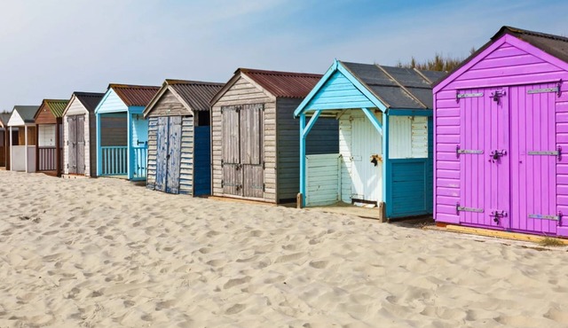 Newly Renovated Cottage 150m From Waterfront