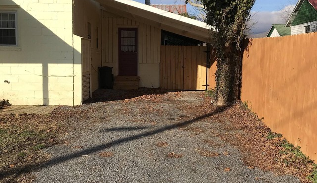 Newly Renovated Country Home Located near Greenbrier River