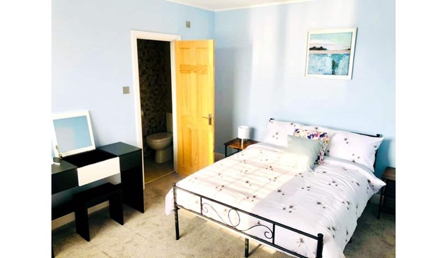 Newly Renovated Detached Georgian Country Home