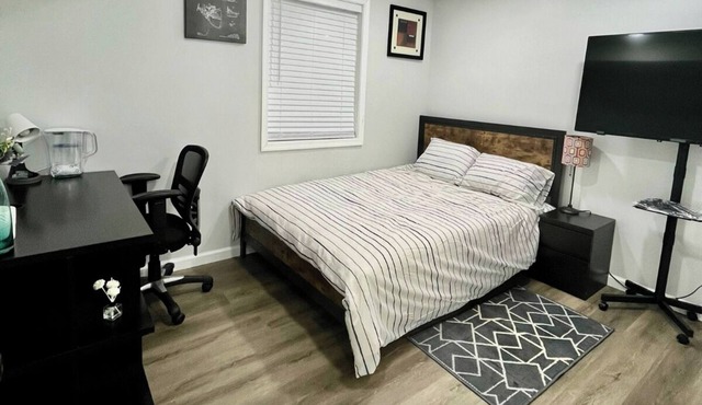 Newly Renovated Double BR w/Private Bath. Access to full Kitchen & Washer/Dryer.