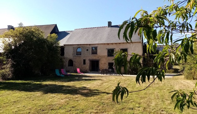 Newly renovated farmhouse on the outskirts of Dinan