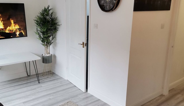 Newly Renovated Cosy 1bedroom flat in Wellingborough, free parking,