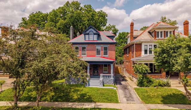 Newly Renovated Historic Gem - Centrally Located to Downtown, Big & Pet-Friendly