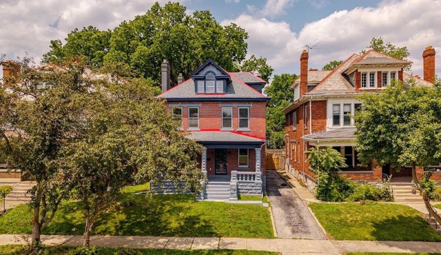 Newly Renovated Historic Gem - Central Location to Downtown, Spacious for Family