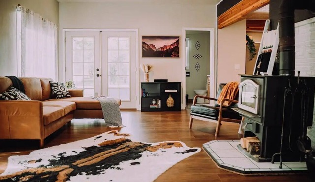 Newly renovated historical house. Walking distance to all of downtown!