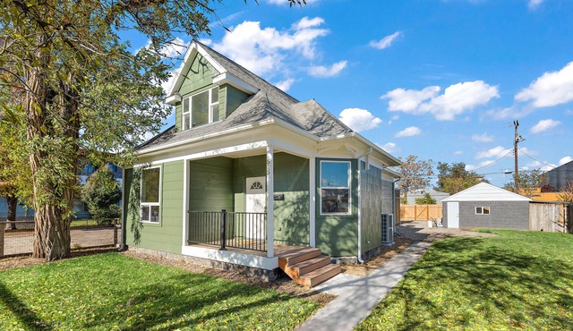 Newly renovated- Historical Downtown Boise house with hot tub