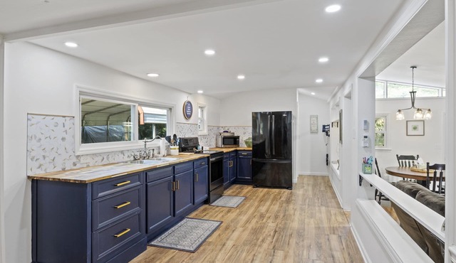 Newly Renovated Home Close to GSP