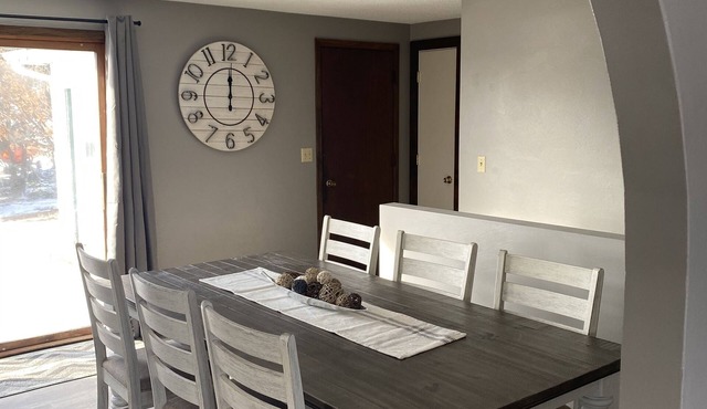 Newly renovated home with UTV/Snowmobile access to the Cheese County Trail!