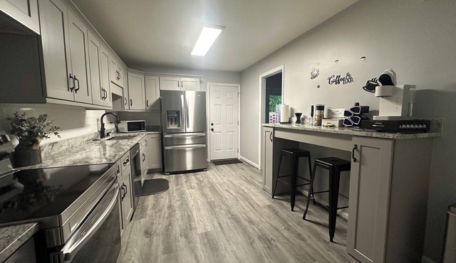 Newly renovated home away from home downtown High Point.