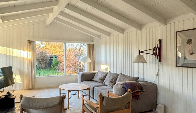 Newly renovated house near beach in Hornbæk
