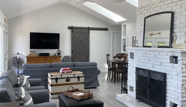 Newly Renovated Lake Front Modern Farm-Style Kawartha Cottage