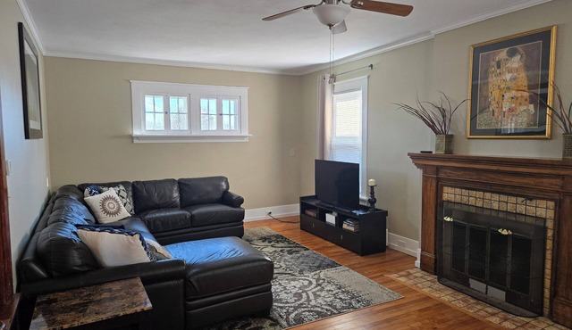 Newly Renovated! Morris Guest House