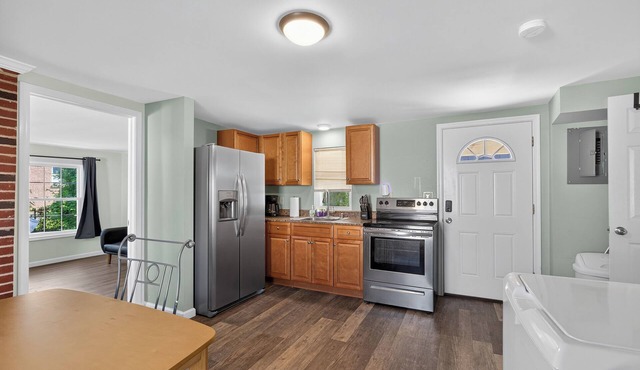 Newly Renovated Middletown Home