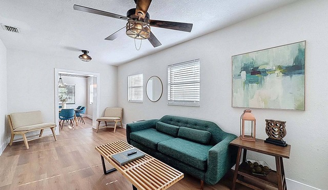 Newly Renovated | Minutes to Riverwalk & Beaches | Tampa Heights