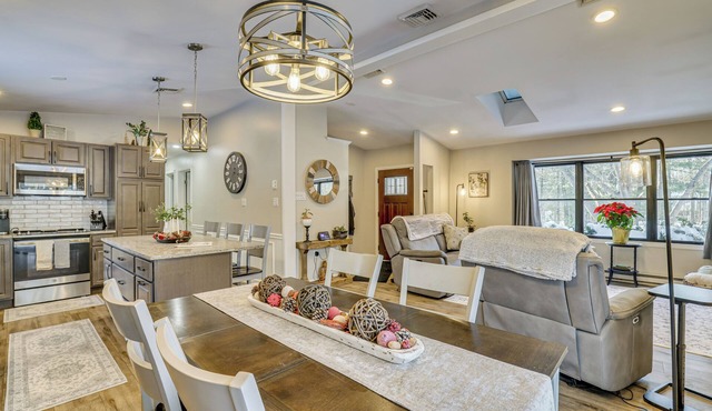 Newly Renovated! Peaceful Saylorsburg Home