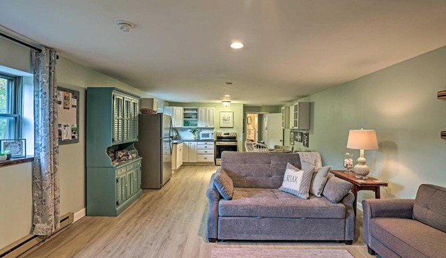 Newly Renovated Penn Yan Apartment < 1 Mi to Lake!