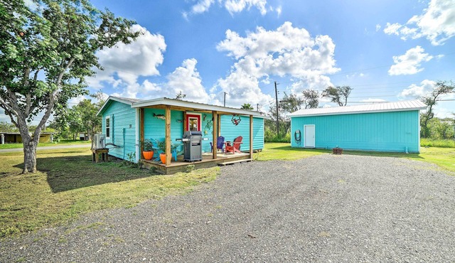 Newly Renovated Rockport Cottage 4 mil beach
