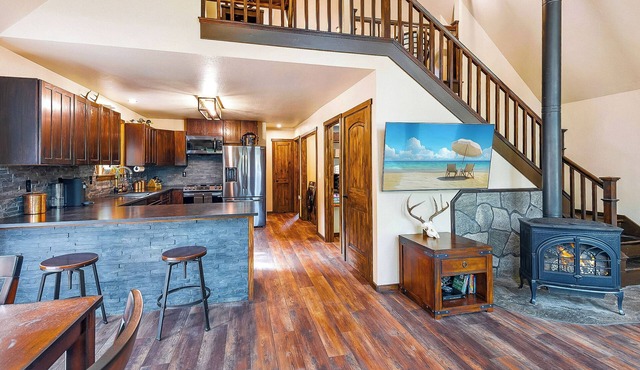 Newly Renovated Rustic Modern A-Frame Cabin Near Mt Baker & Silver Lake