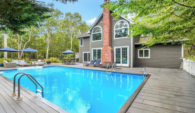 NEWLY RENOVATED SOUTHAMPTON ESCAPE ON 4 ACRES IN THE MIDDLE OF HAMPTONS.