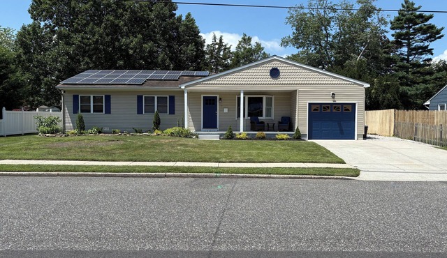 Newly renovated spacious 4bedroom house in 5 minutes from Ocean City