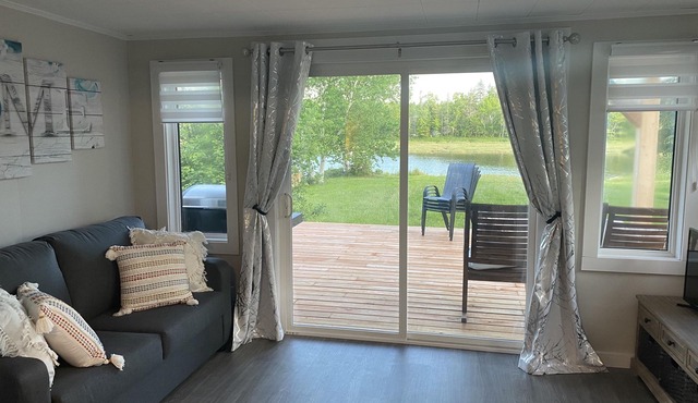 Newly renovated tiny house on the banks of the Caraquet River