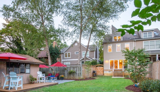 Newly renovated townhome with a fenced yard, gas grill, washer/dryer, central AC