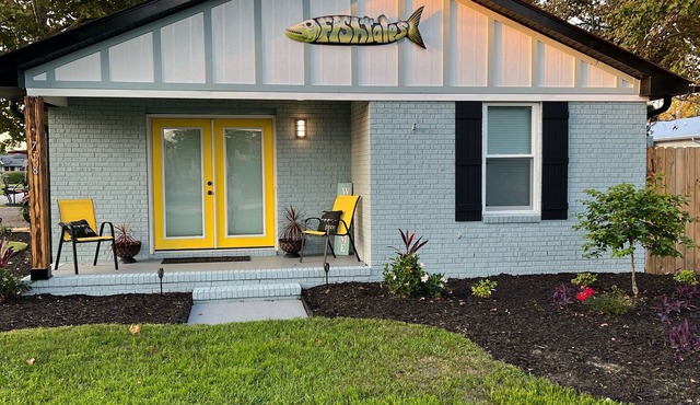 Newly renovated Beach House on Carolina Beach, PET FRIENDLY with BOAT PARKING!