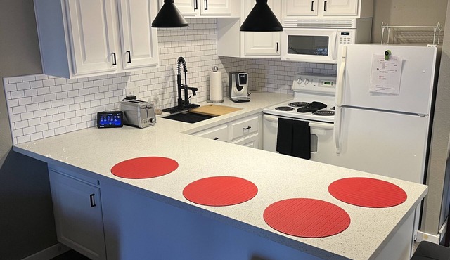 Newly Renovated, Comfortable & Beautiful Condo Near Fountain in Fountain Hills