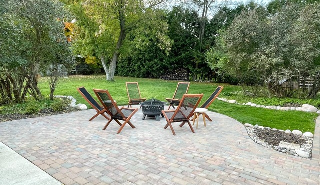 Newly-Renovated Dog-Friendly Getaway!