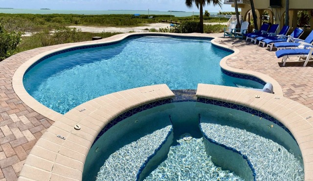 Newly Renovated Ocean Estate- Relax and enjoy this magnifecent