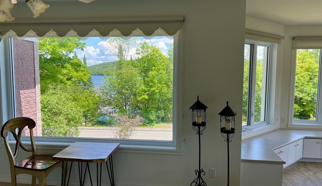Newly renovated villa with magnificent views, spa & beach