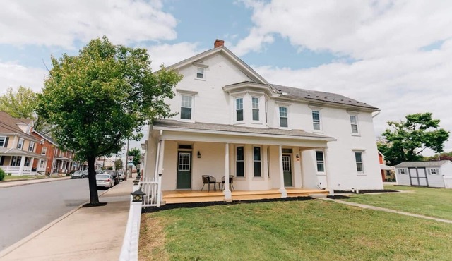 Newly Renovated, Vintage Inspired, Large 4 BR Home