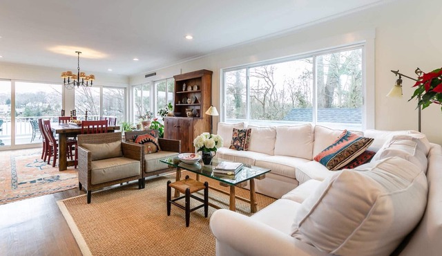 Newly-renovated waterfront home with private pier and all the bells and whistles