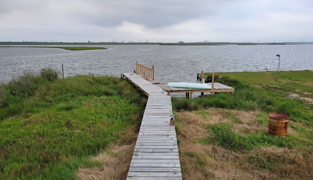 Newly Renovated Waterfront House