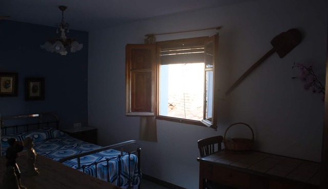 Newly restored and beautiful views mudejar church house and saw Armantes