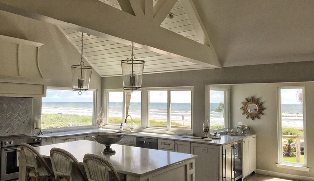 Newly updated gorgeous, spacious beachside home in Pirate's Beach with Elevator