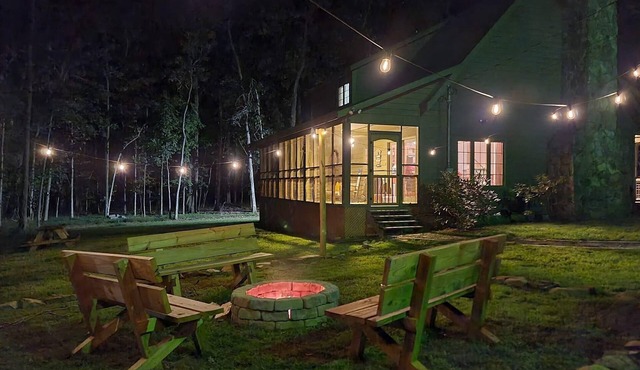 Newly updated luxury cabin +WiFI