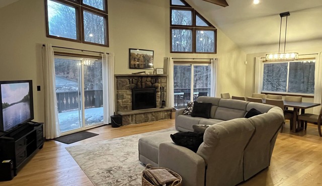 Newly updated, great for families up to 12 & pets; close to skiing-read reviews!