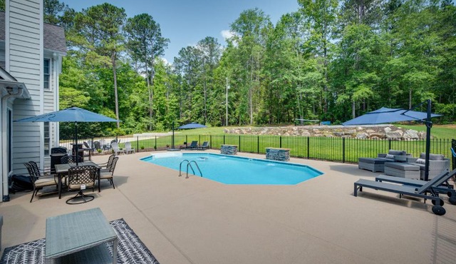 Newnan Vacation Rental with Pool and Pickleball Court!