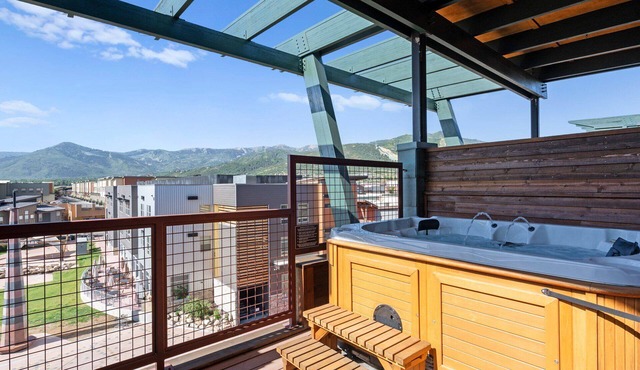 Newpark 419-A | Private Hot Tub | Kitchenette | Mountain & Preserve Views | Top Floor | End Unit