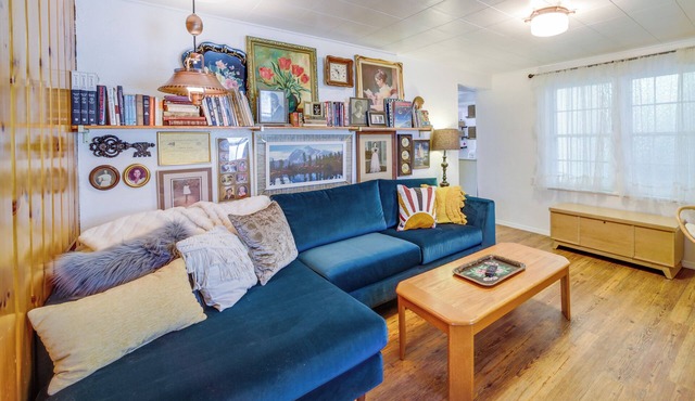 Newport Cabin on Diamond Lake w/Private Boat Dock