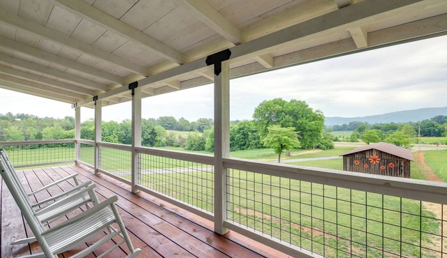 Newport Retreat: 12 Mi to Great Smoky Mountains!