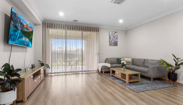 Newtown Family Home - just minutes from Bendigo CBD