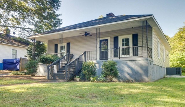 Next Bet - Charming Home in Kings Mountain, NC - 2 Beds/2 Baths!