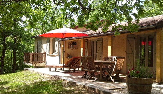 'Next Door' Near Saint Cirq Lapopie (15 km)