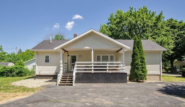 Next to Championship Park, Sleeps 6, Lots of parking
