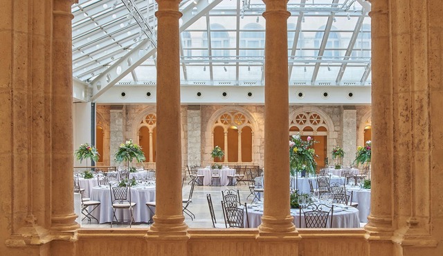 NH Collection Palacio de Burgos