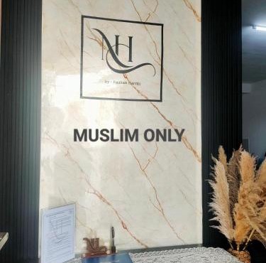 NH Stay, Parit Buntar Perak