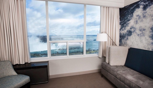 Niagara Falls Marriott on the Falls